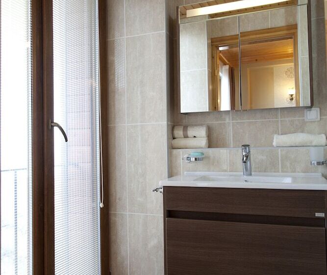 هتل Assos Kayalar Terrace Boutique