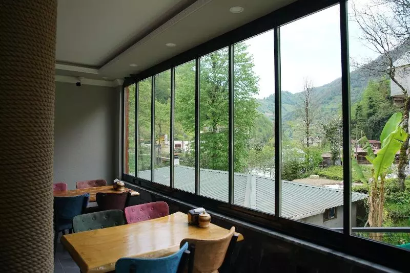 Hotelli Lotus çamlıhemşin Suit & Bungalov