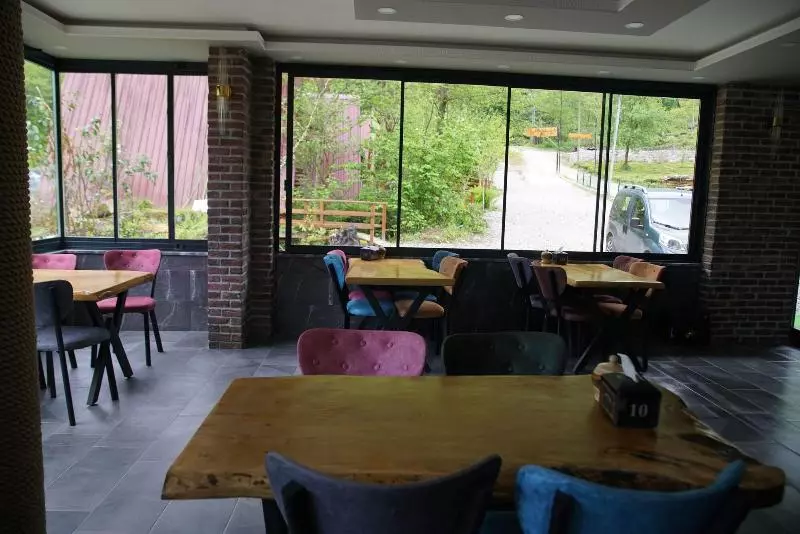 Hotelli Lotus çamlıhemşin Suit & Bungalov