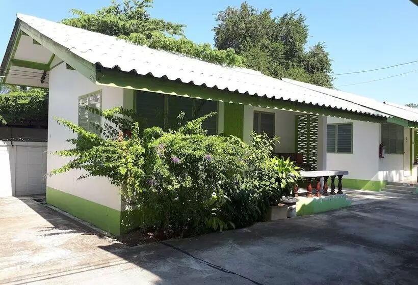 Hotelli Sukhothai Bungalow
