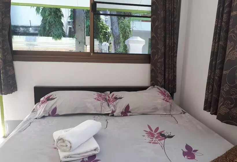 Hotelli Sukhothai Bungalow