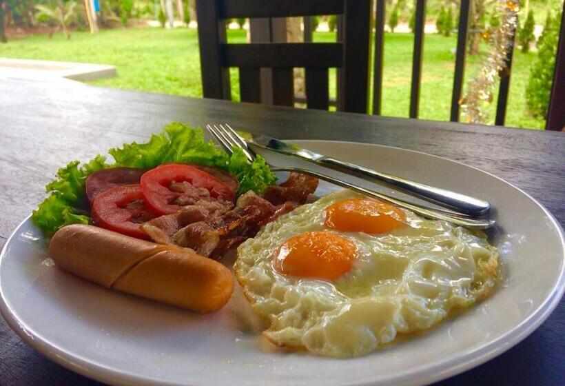 Hotel The Retreat Khaolak Resort   Sha Extra Plus