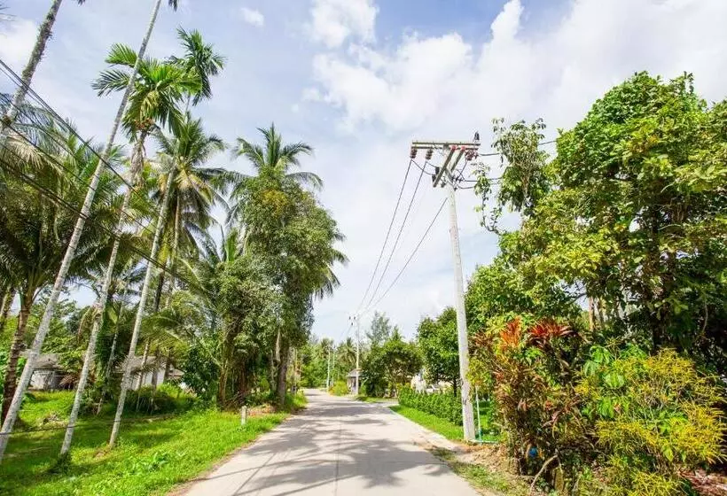 ホテル The Retreat Khaolak Resort Sha Extra Plus