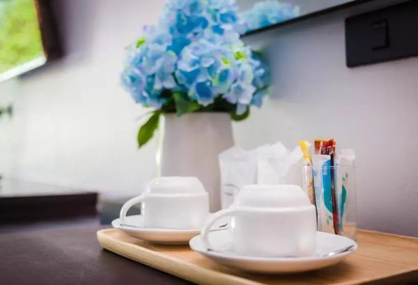 ホテル The Retreat Khaolak Resort Sha Extra Plus