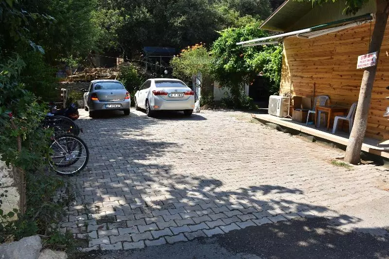 هتل Village Garden Pansiyon Restuarant