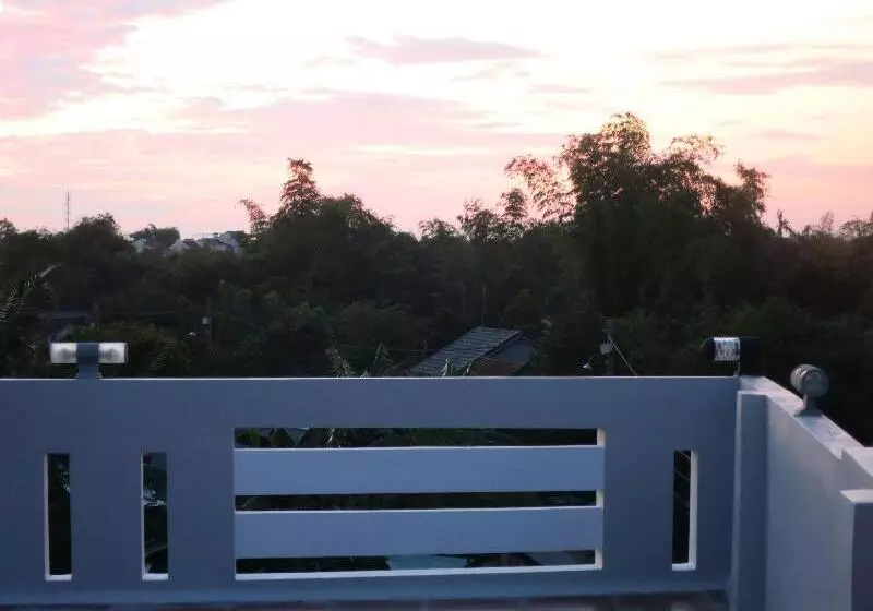 پانسیون Fireworks Homestay