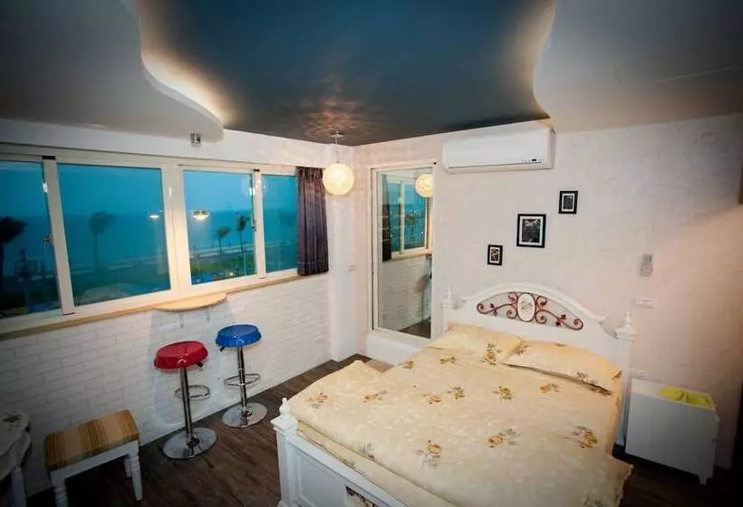 تختخواب و صبحانه Sunshine Guest House