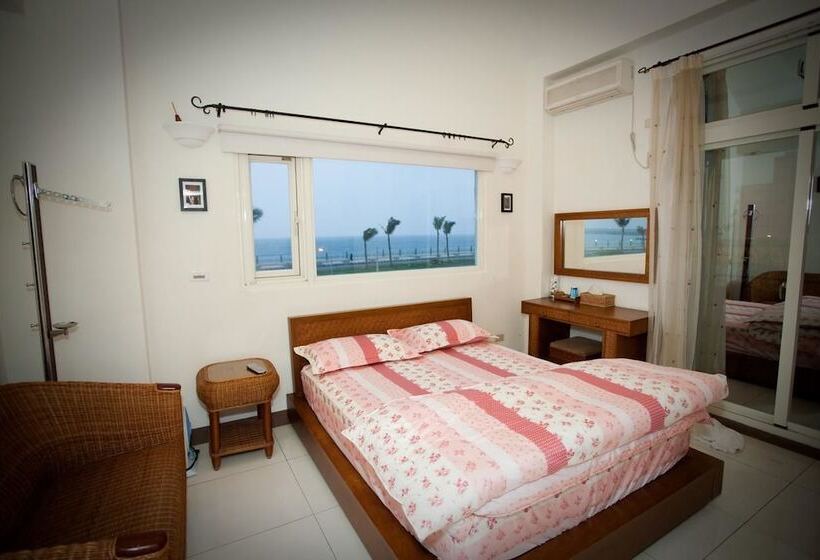 تختخواب و صبحانه Sunshine Guest House