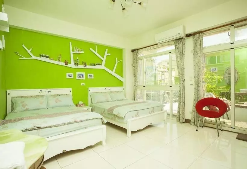 تختخواب و صبحانه Sunshine Guest House