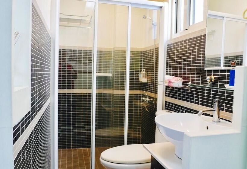 تختخواب و صبحانه Sunshine Guest House