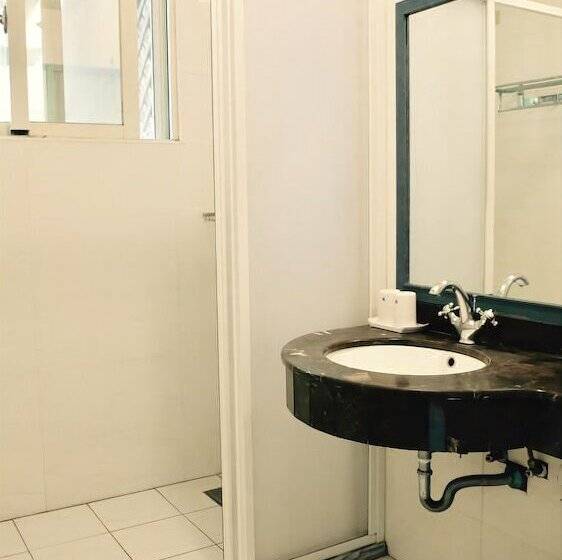 تختخواب و صبحانه Sunshine Guest House