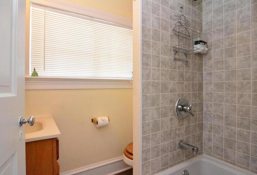 Bewitched And Bedazzled Bed And Breakfast