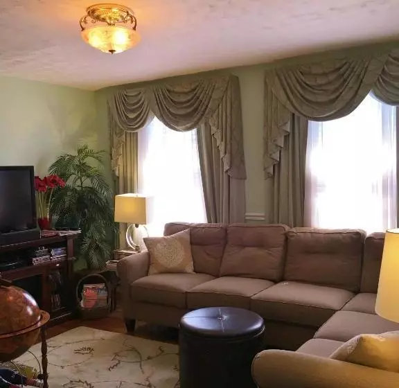 Bewitched And Bedazzled Bed And Breakfast