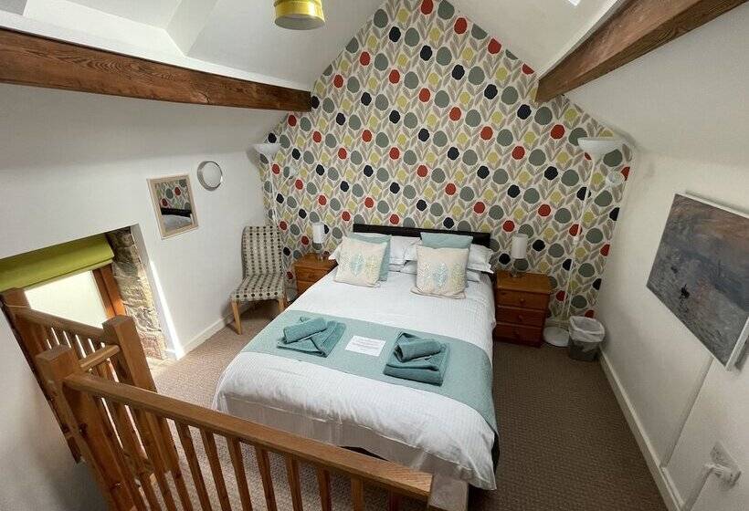 Chestnut Farm Holiday Cottages