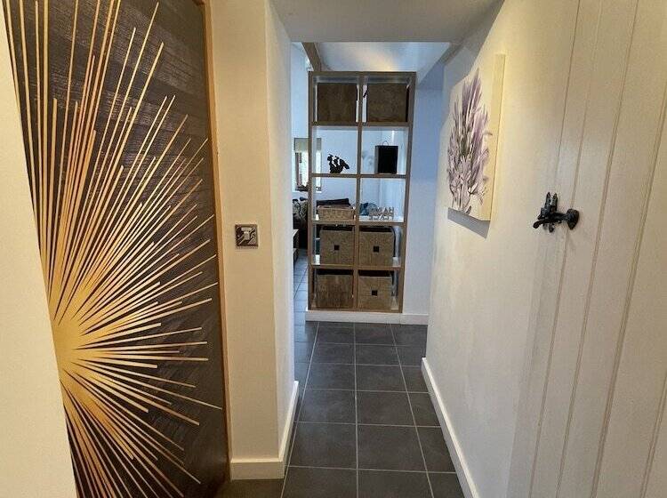 Chestnut Farm Holiday Cottages