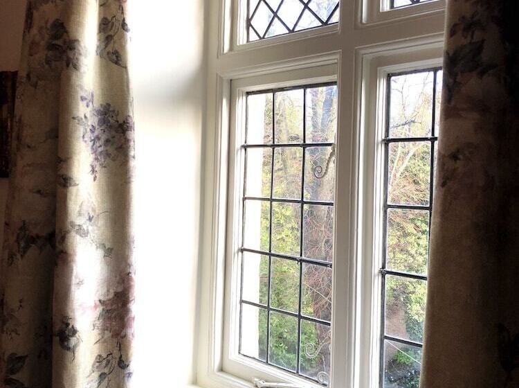 Хостел The Wheatsheaf