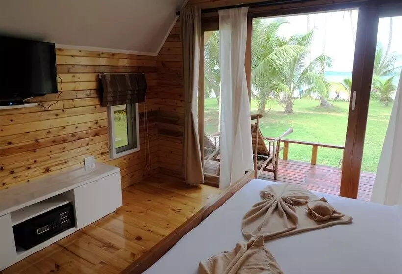 هتل A Na Lay Resort Koh Kood