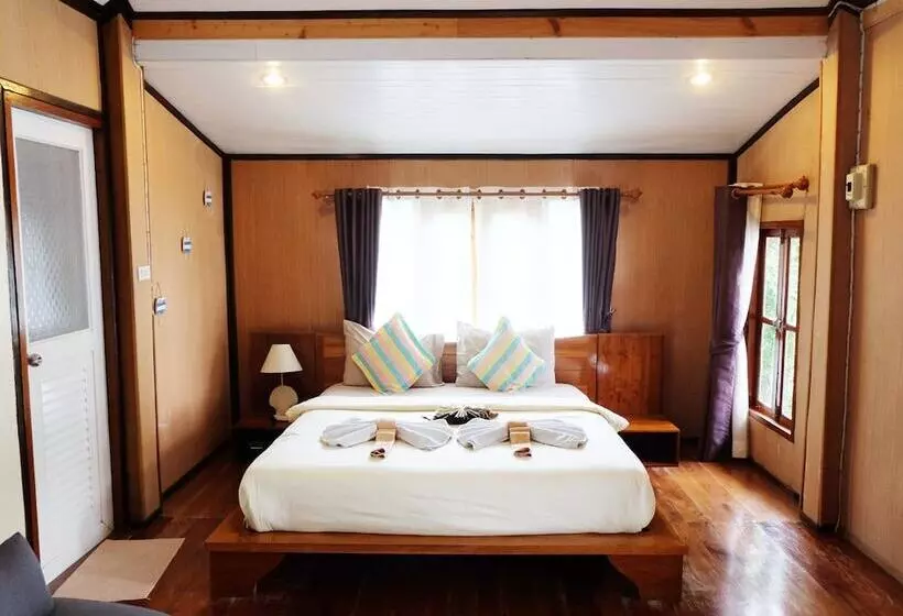 هتل A Na Lay Resort Koh Kood