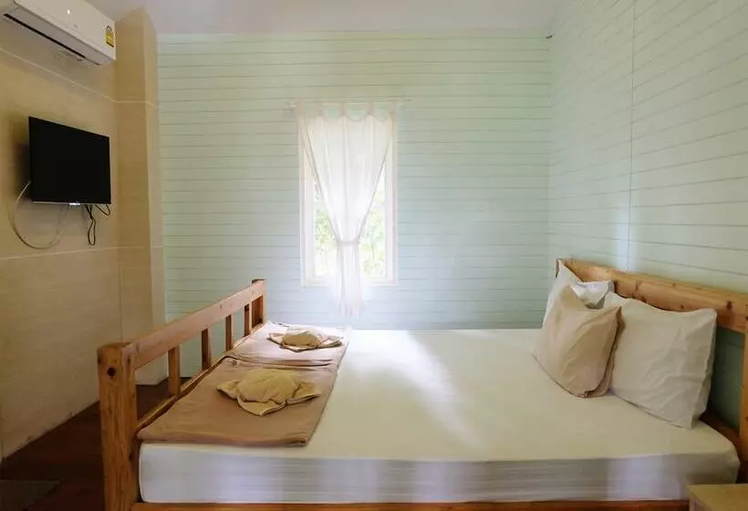 هتل A Na Lay Resort Koh Kood