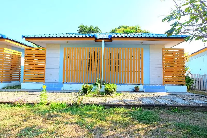 هتل Baan Fa La Mai Resort