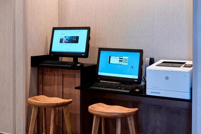 בית מלון כפרי Fairfield Inn & Suites By Marriott Columbus, In