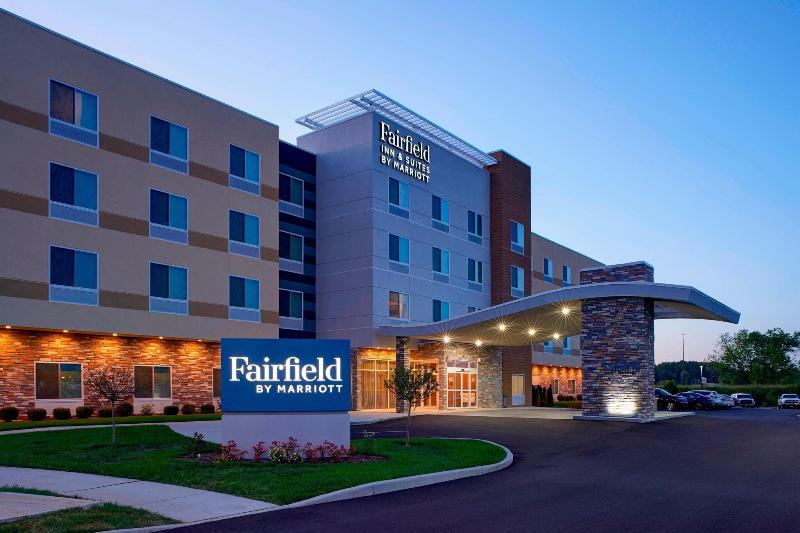 בית מלון כפרי Fairfield Inn & Suites By Marriott Columbus, In