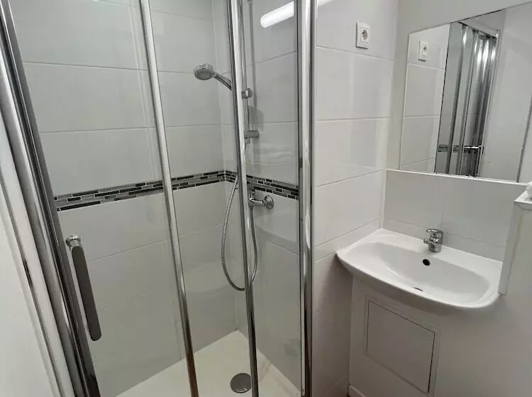 ホテル Fasthôtel La Roche Sur Yon