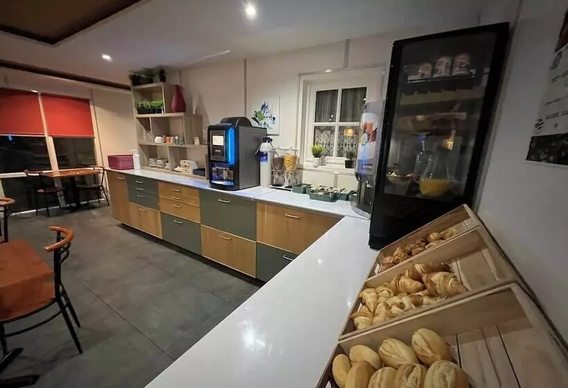 ホテル Fasthôtel La Roche Sur Yon