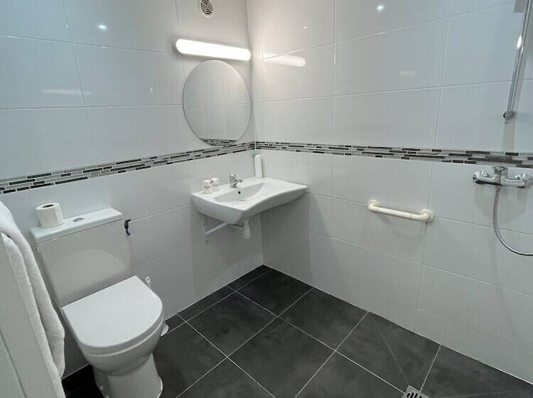 Отель Fasthôtel La Roche Sur Yon