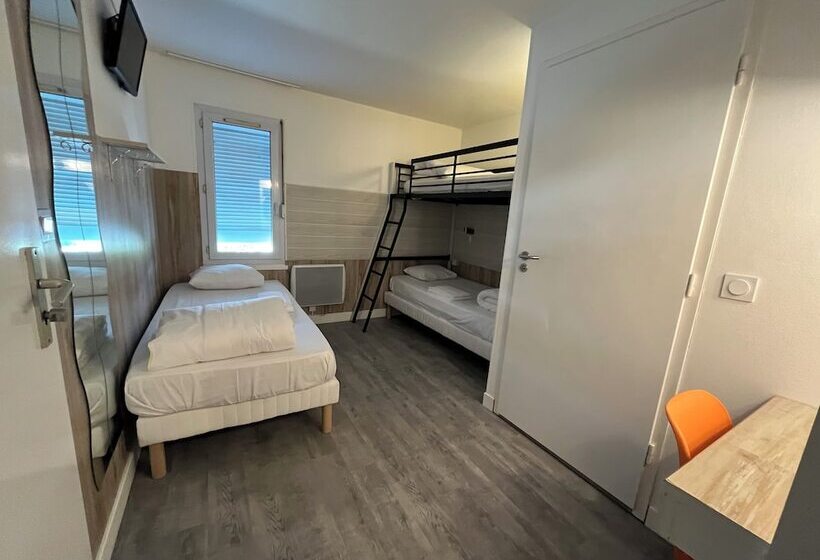 Отель Fasthôtel La Roche Sur Yon