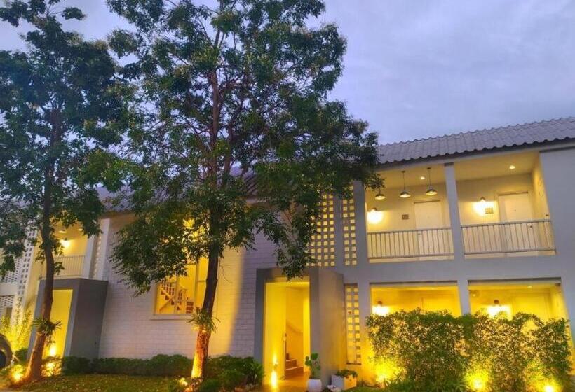 ホテル Nannakara Boutique