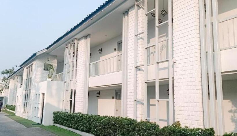 ホテル Nannakara Boutique