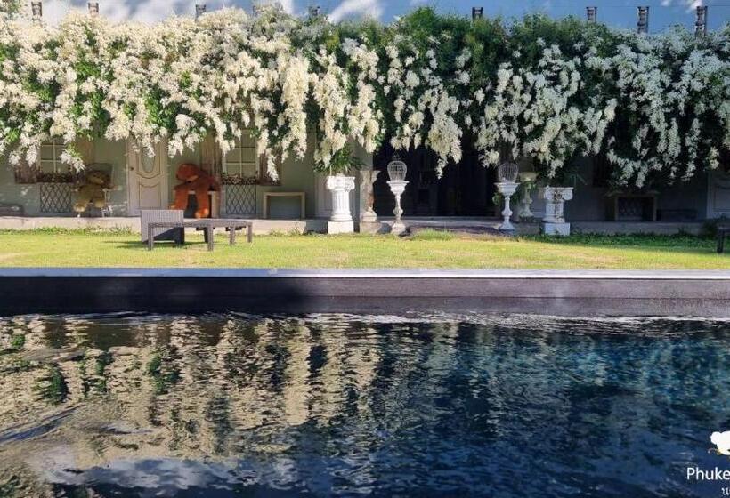 Hotel Phuket Nonnita Boutique Resort Sha Plus