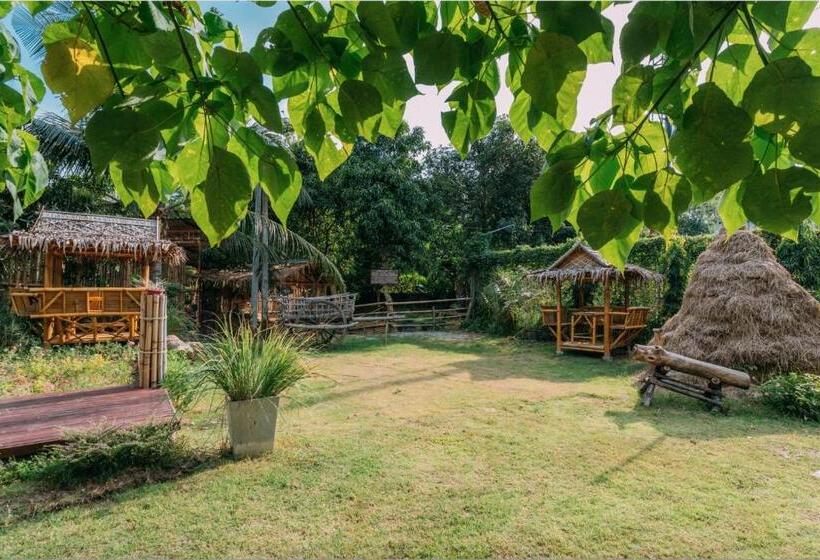 Hotel Phuket Nonnita Boutique Resort Sha Plus