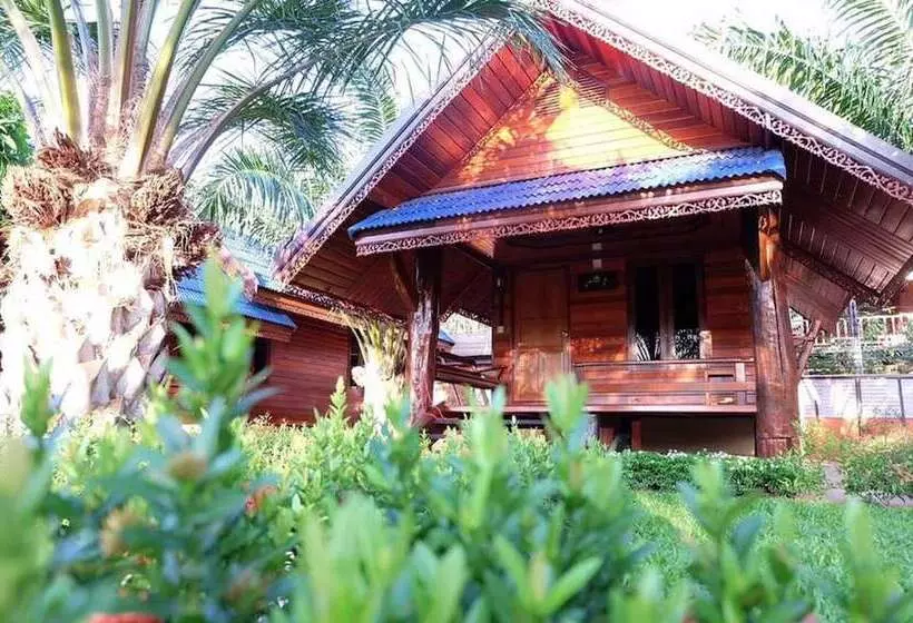 Hotelli Roithong Resort