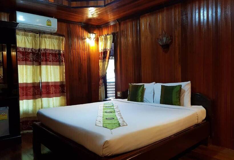 Отель Roithong Resort