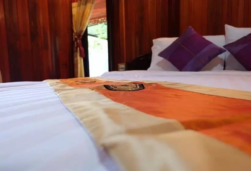 Hotelli Roithong Resort