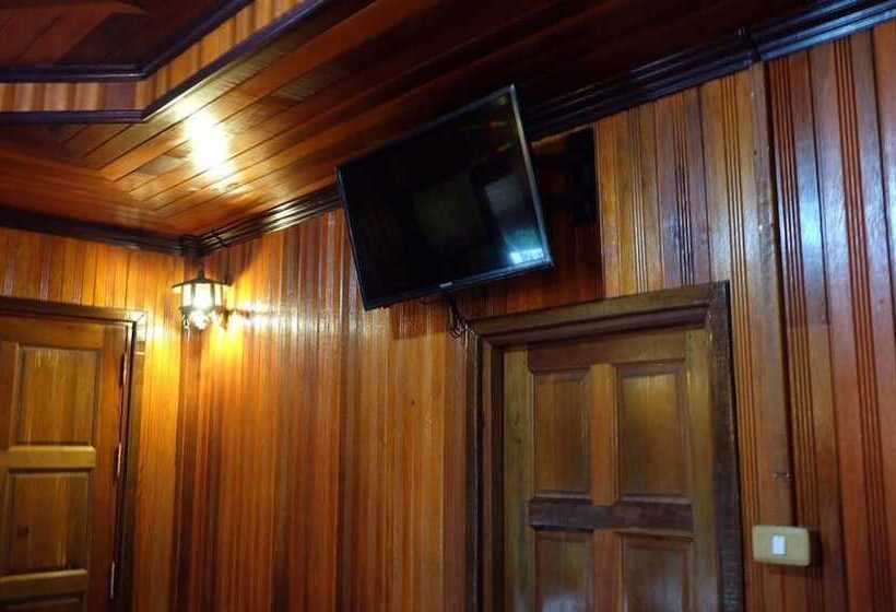 Отель Roithong Resort