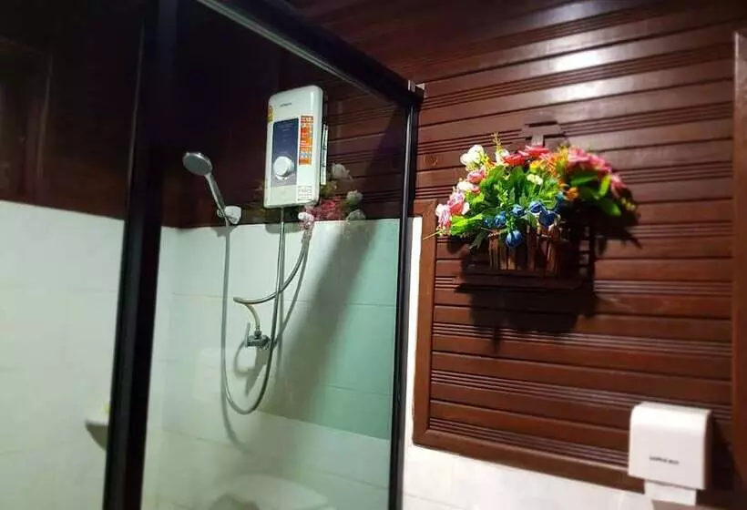 Hotelli Roithong Resort