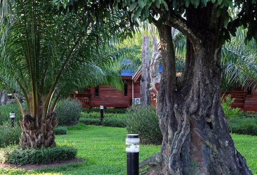 Отель Roithong Resort