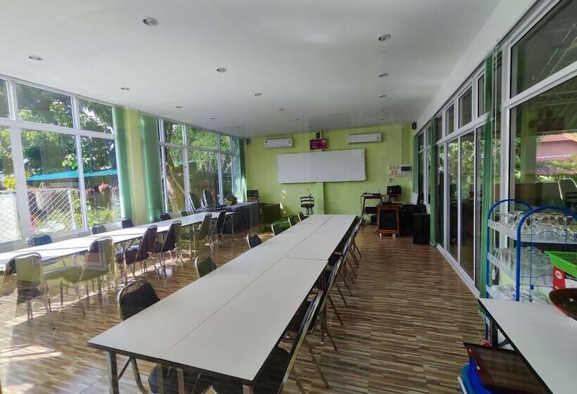 ホテル Saneha Resort