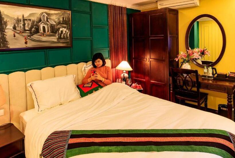 Hotel Clover Sapa