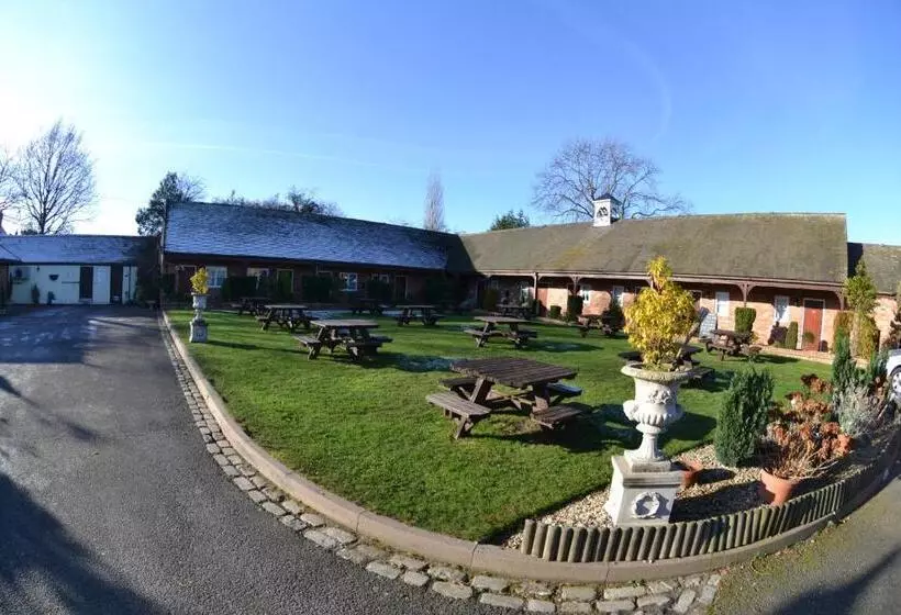 ホテル The Royal Arms