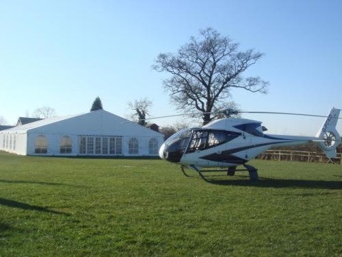 Отель The Royal Arms