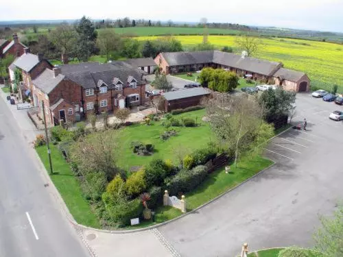 ホテル The Royal Arms