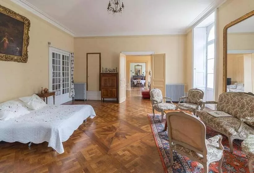 Majatalo Chambre D Hotes La Maison De Maître