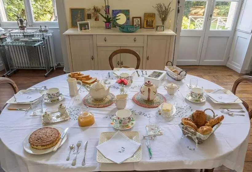 Majatalo Chambre D Hotes La Maison De Maître