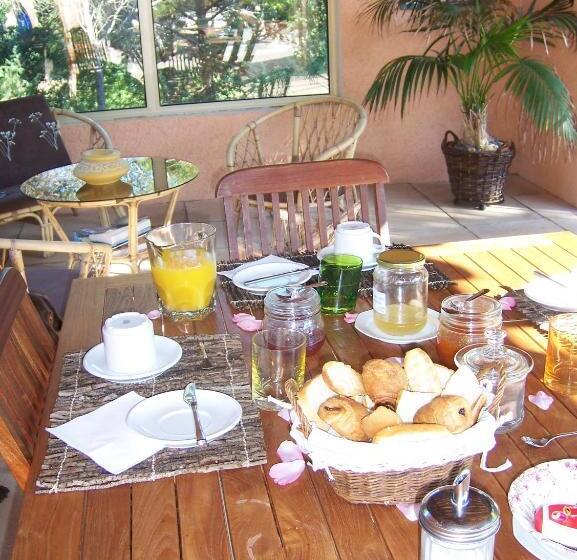 بنسيون Les Mayombes