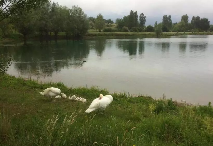 پانسیون Domaine Mongiron