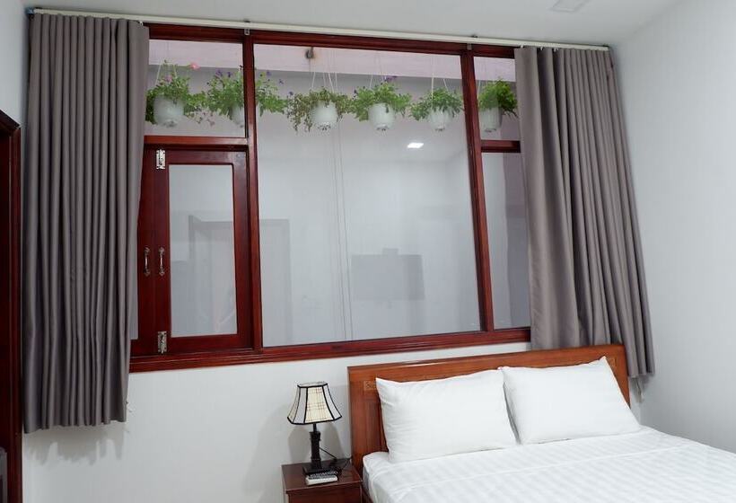 پانسیون White Lion House